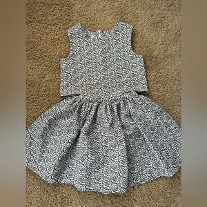 Blue and White Flower 2 piece